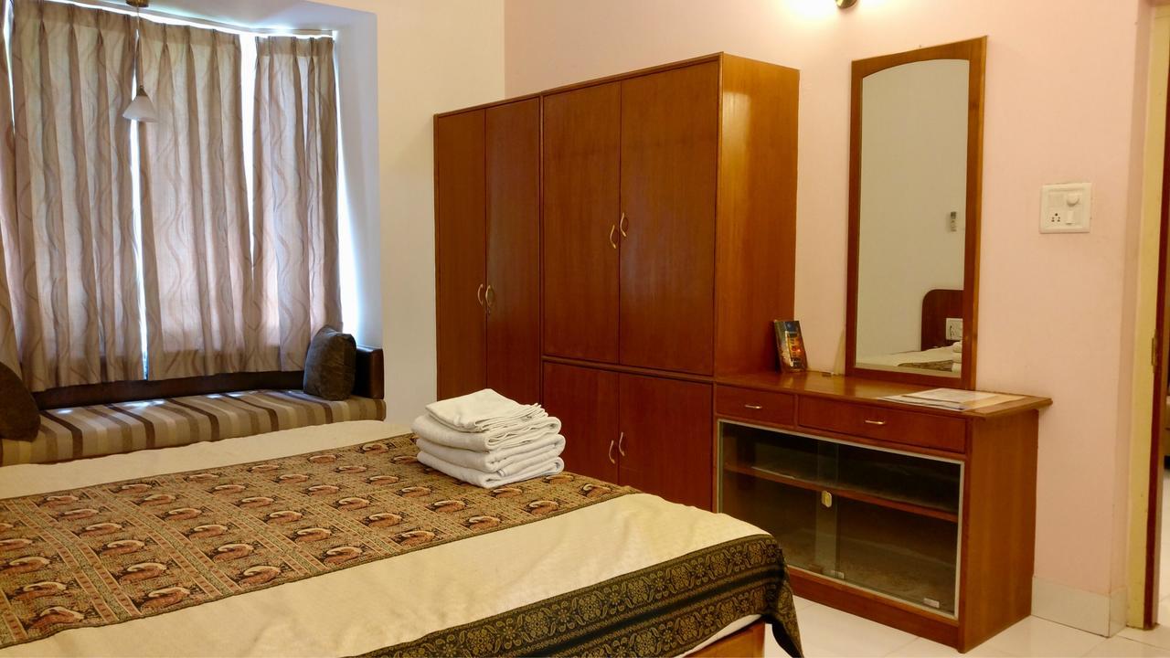 Sai Towers Hotel Puttaparthi Eksteriør billede